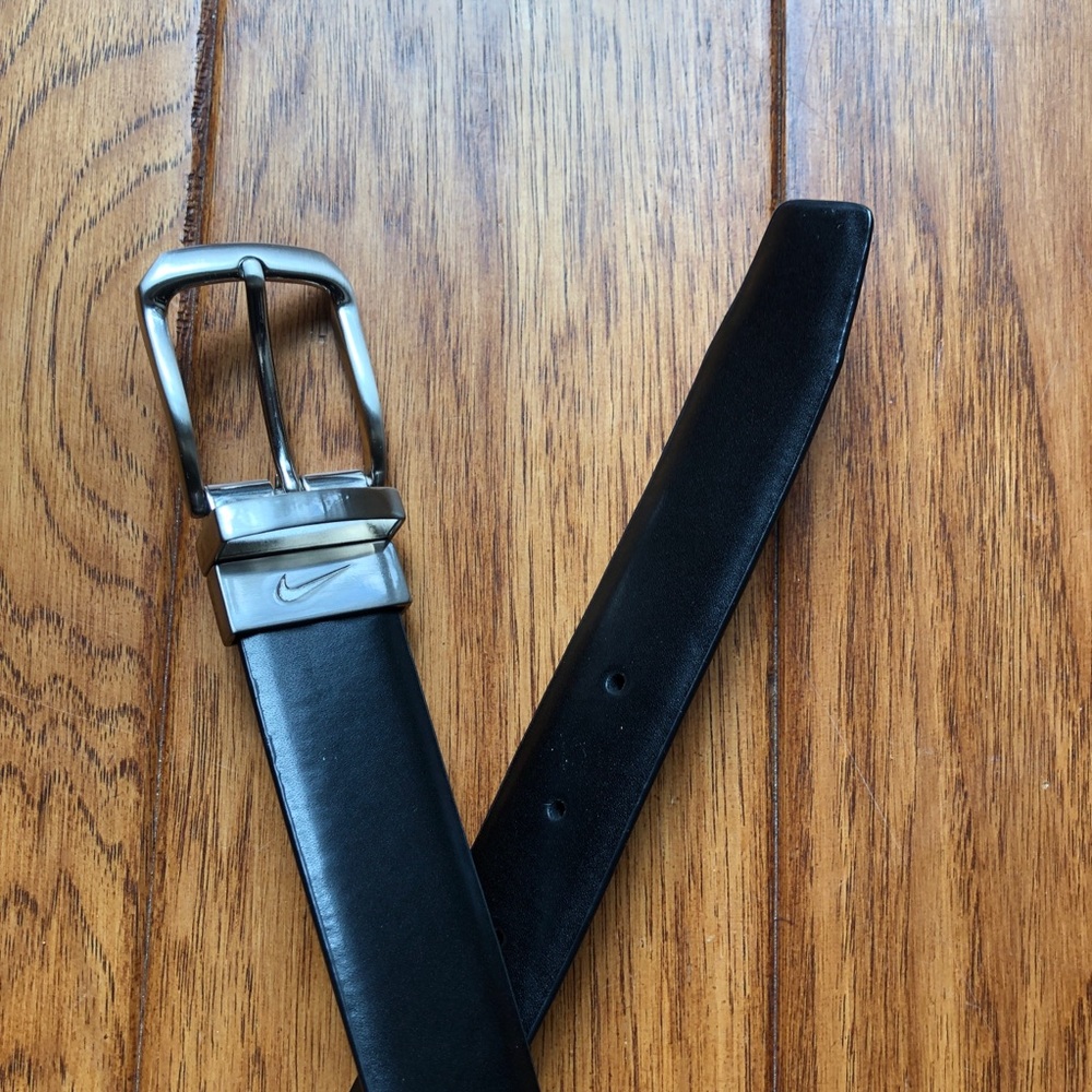 Men’s Nike Reversible Black/Brown Silver Belt - 36
